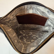 Load image into Gallery viewer, Bangle Clutch - 6
