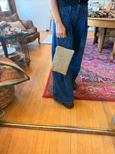 Load image into Gallery viewer, Bangle Clutch - Z