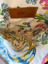Load image into Gallery viewer, Indi Shoulder Bag - 6