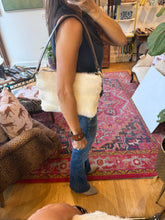 Load image into Gallery viewer, Midi - 1