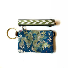 Load image into Gallery viewer, Bangle Clutch and Trim Strap - 1
