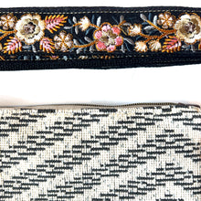 Load image into Gallery viewer, Bangle Clutch and Trim Strap - 3
