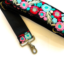 Load image into Gallery viewer, Trim Strap - red and turquoise
