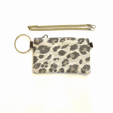 Load image into Gallery viewer, Bangle Clutch - B
