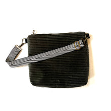 Load image into Gallery viewer, Indi Shoulder Bag - Limited Editon 4
