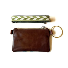 Load image into Gallery viewer, Bangle Clutch and Trim Strap - 1
