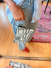 Load image into Gallery viewer, Bangle Clutch - 4
