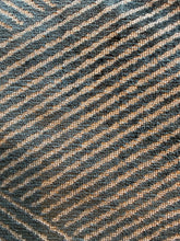 Load image into Gallery viewer, Bangle Clutch - Y
