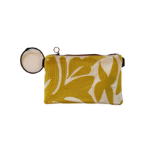 Load image into Gallery viewer, Bangle Clutch - X
