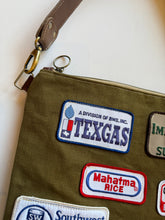 Load image into Gallery viewer, Indi Shoulder Bag - 8
